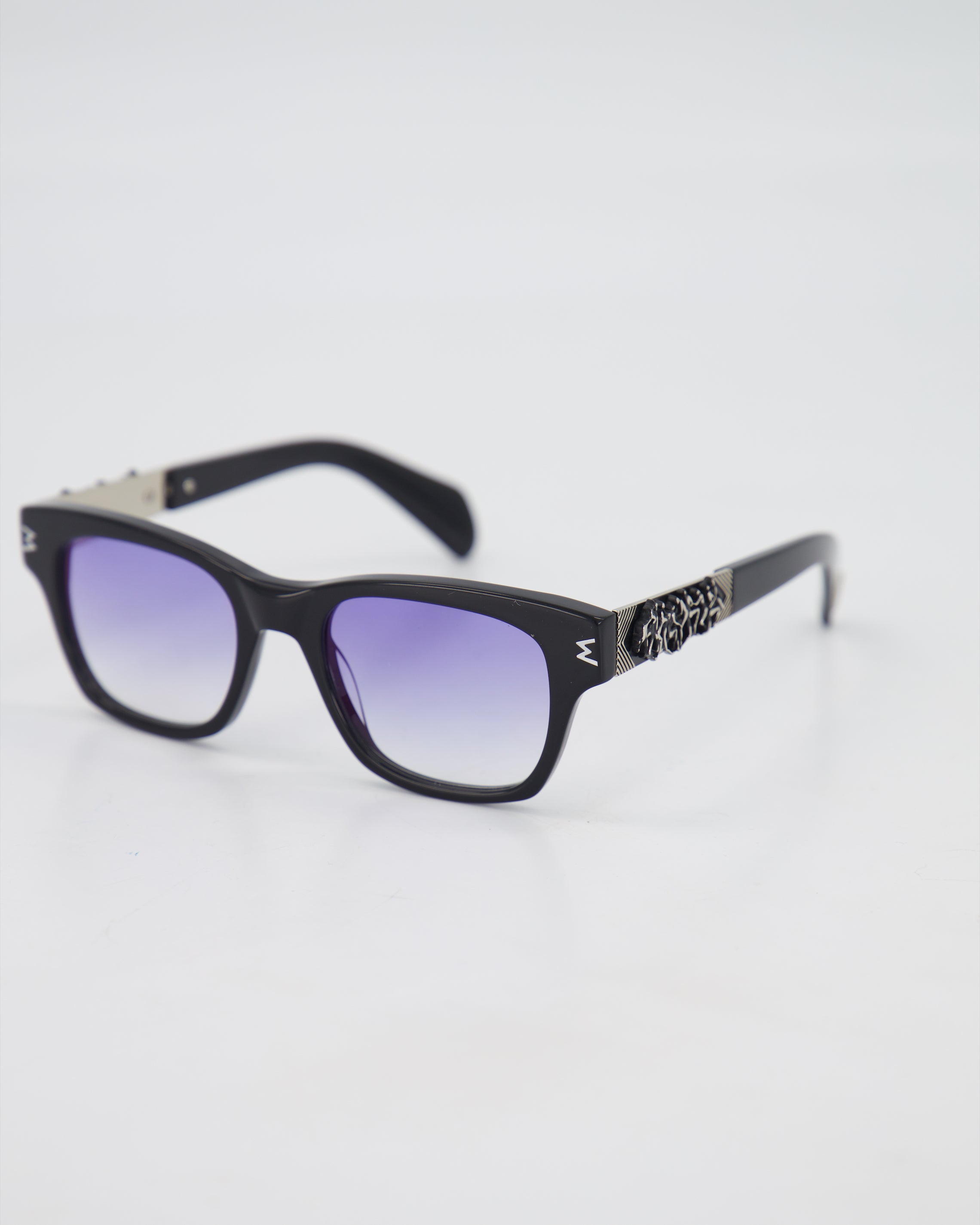 Enzo - Limited Edition